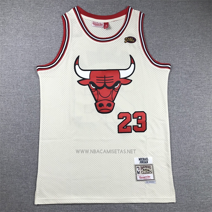 Camiseta Chicago Bulls Michael Jordan NO 23 Mitchell & Ness Chainstitch Crema